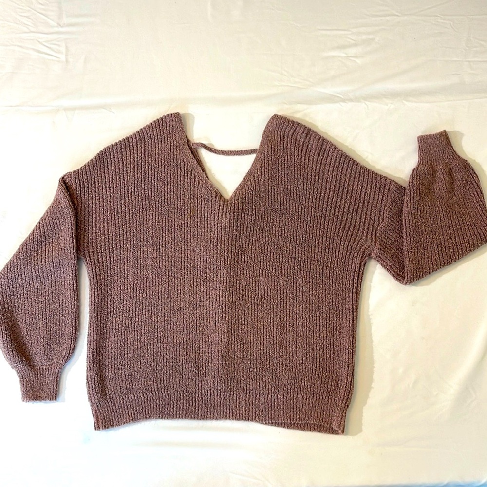 SWEET WANDERER WOMENS SWEATER , SIZE M, VERY NICE , PREOWNED